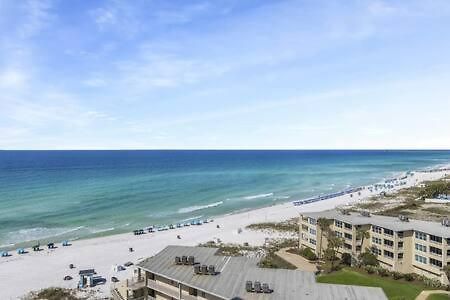 The Scallop By Brightwild-Beachfront Condo Destin Buitenkant foto