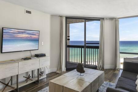 The Scallop By Brightwild-Beachfront Condo Destin Buitenkant foto